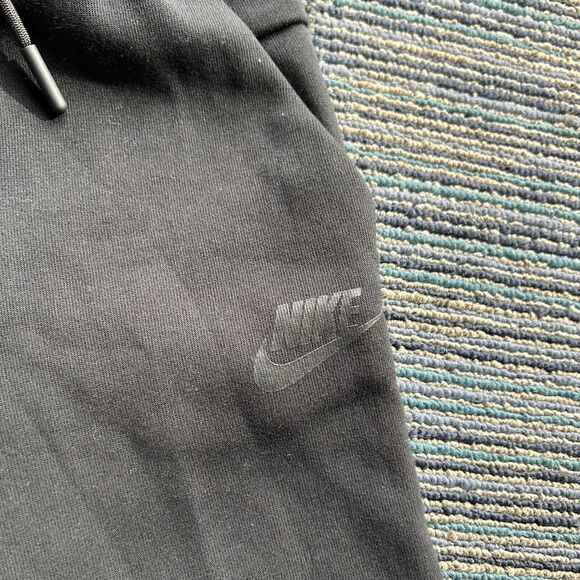 Nike Kids Youth Size 5 Tech Pack Black - Picture 3 of 6